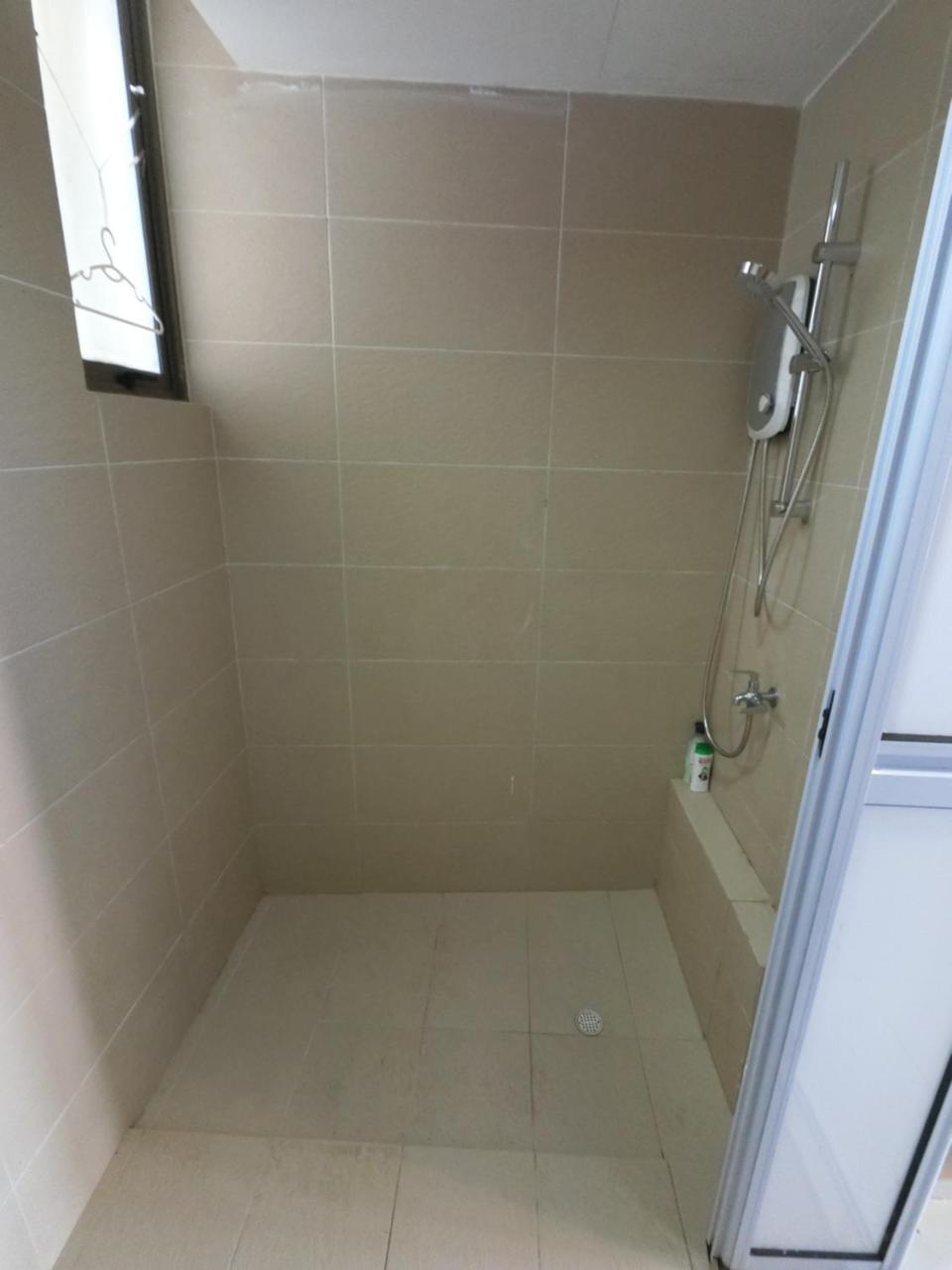 38 Lorong 8 Geylang Pangsapuri