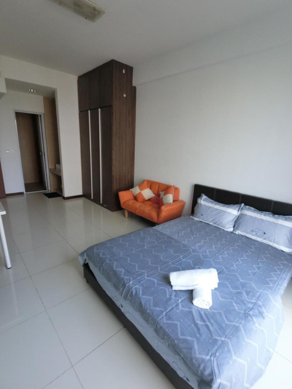 38 Lorong 8 Geylang *
