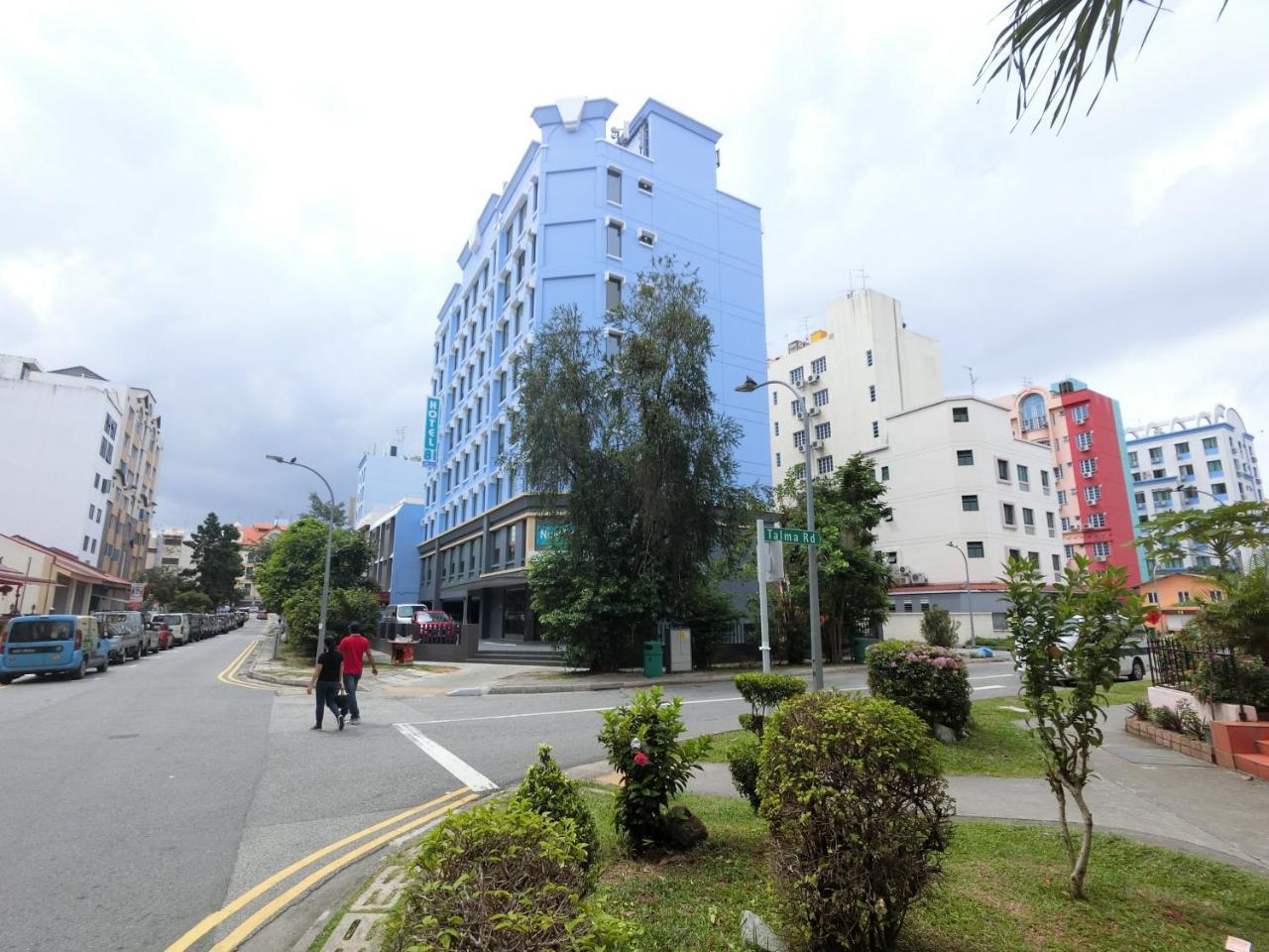 Pangsapuri 38 Lorong 8 Geylang